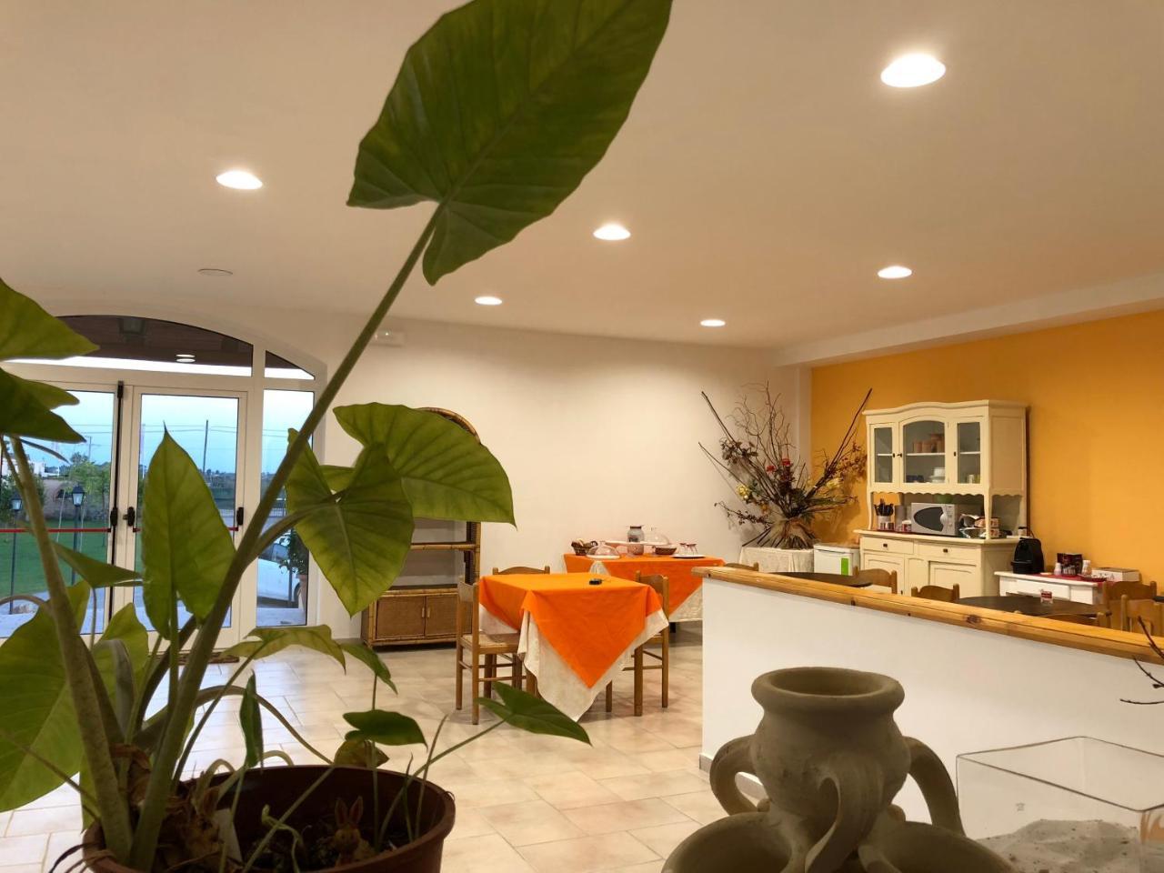 Agriturismo "Lo Zafferano" 艾普瑞利亚 外观 照片